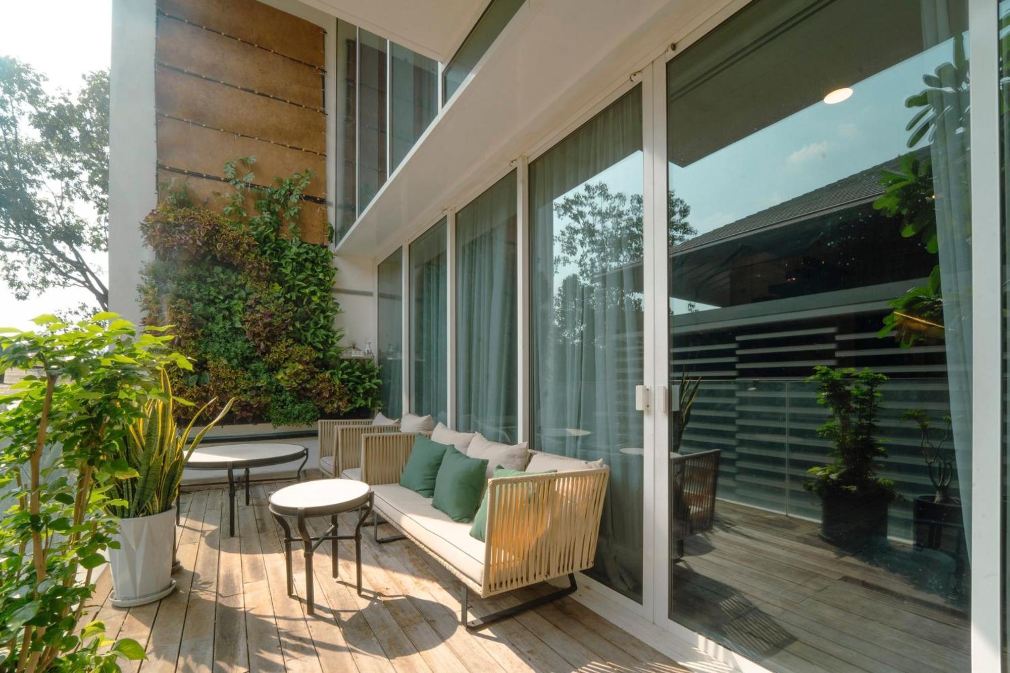 Serenity Saigon Sky Villas - Free One Way Airport Shuttle Ho Şi Min Dış mekan fotoğraf